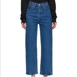 Levi’s ribcage straight jeans - size 25